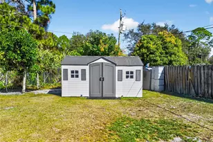 1081 Pasadena Rd SE, Palm Bay, FL 32909 - Photo 32