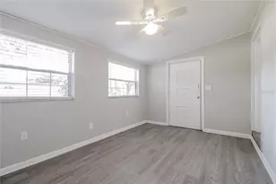 8315 Calais Cir, Orlando, FL 32825 - Photo 2