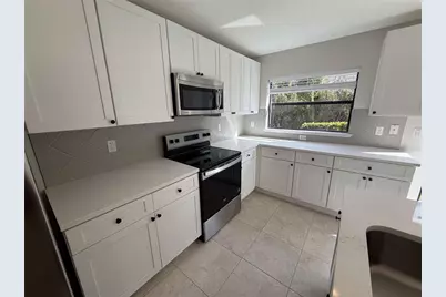 5210 Windsor Lake Circle, Sanford, FL 32773 - Photo 8