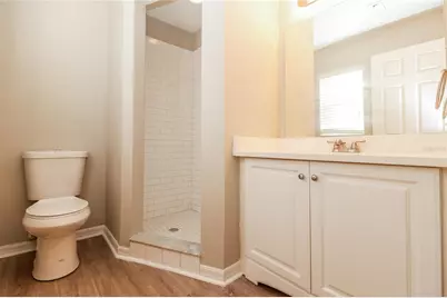 2050 14th Street S, Saint Petersburg, FL 33705 - Photo 10