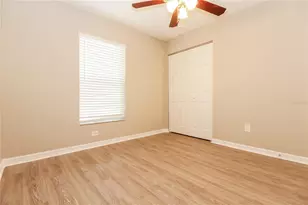 2050 14th St S, Saint Petersburg, FL 33705 - Photo 12