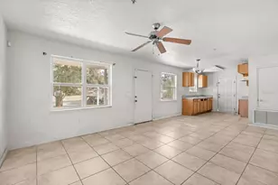 809 Talladega St, Leesburg, FL 34748 - Photo 6