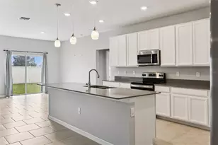 781 Taurus Ln, Saint Cloud, FL 34772 - Photo 8