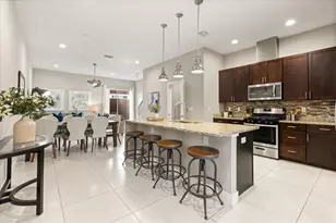 2637 Sunrise Shores Dr, Kissimmee, FL 34747 - Photo 4