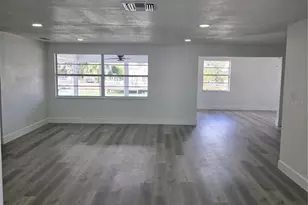 13737 Michelle Ave, Hudson, FL 34667 - Photo 10