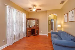 1816 Sparkling Water Cir, Ocoee, FL 34761 - Photo 4