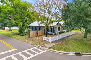 201 S Holly Ave, Sanford, FL 32771 - Photo 32