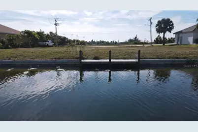3113 Diplomat Parkway W, Cape Coral, FL 33993 - Photo 12