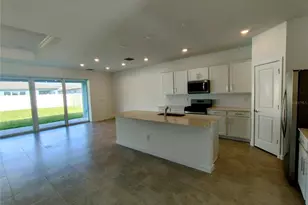 33325 Binding Ties Ln, Wesley Chapel, FL 33545 - Photo 6