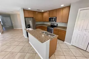 3855 Shaftbury Pl, Oviedo, FL 32765 - Photo 4