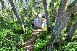 301 Shady Woods Rd, Geneva, FL 32732 - Photo 38