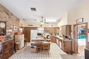 301 Shady Woods Rd, Geneva, FL 32732 - Photo 6