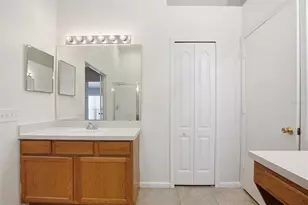 10407 Paragon Pl, Riverview, FL 33578 - Photo 32