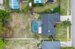 7613 Colebrook Dr, Orlando, FL 32818 - Photo 64