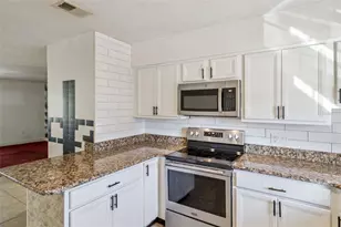 525 Conway Rd, Orlando, FL 32807 - Photo 4