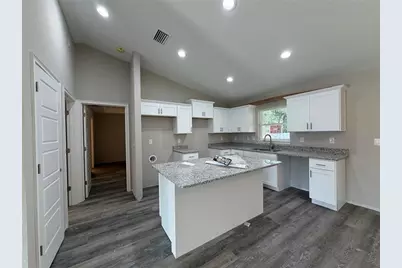 8267 N Santos Drive, Citrus Springs, FL 34434 - Photo 4