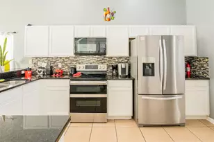 865 Bloomingdale Dr, Davenport, FL 33897 - Photo 46