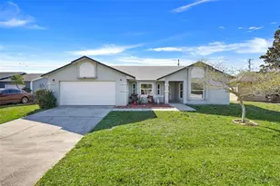 105 Dorchester Ct, Kissimmee, FL 34758 - Photo 4
