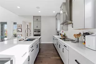 8266 Nemours Pkwy, Orlando, FL 32827 - Photo 24