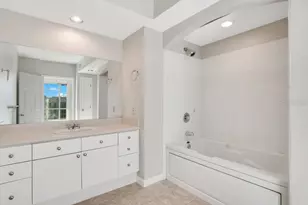 322 E Central Blvd, Orlando, FL 32801 - Photo 24