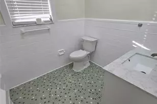 3301 W Woodlawn Ave, Tampa, FL 33607 - Photo 12