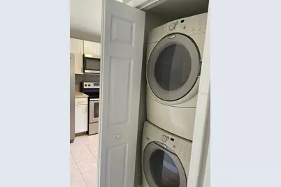 3301 W Woodlawn Avenue, Tampa, FL 33607 - Photo 34