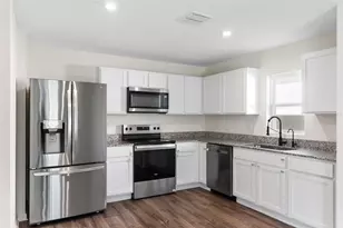 2059 Kentucky Rd, Sumterville, FL 33585 - Photo 14