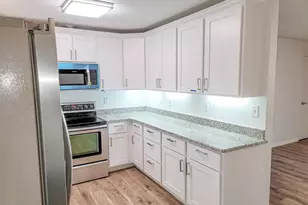 2160 NE 36th St, Ocala, FL 34479 - Photo 2