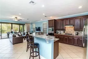 1041 Castle Pines Ct, Reunion, FL 34747 - Photo 6