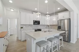 8585 Dufferin Ln, Orlando, FL 32832 - Photo 14