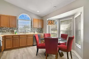 8082 Santee Dr, Kissimmee, FL 34747 - Photo 14