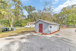 2121 Woodland Dr, Apopka, FL 32703 - Photo 18