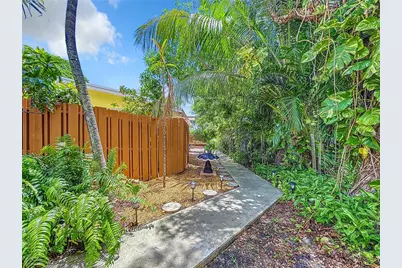 1478 NE 34th Court #A-B, Fort Lauderdale, FL 33334 - Photo 6