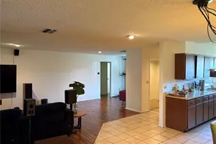 10823 William and Mary Ct, Orlando, FL 32821 - Photo 4