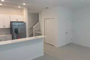 10166 Trumpet Honeysuckle Wy, San Antonio, FL 33576 - Photo 2