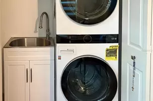 8216 Tivoli Dr, Orlando, FL 32836 - Photo 10