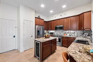 8216 Tivoli Dr, Orlando, FL 32836 - Photo 8