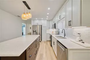 2084 Countryside Circle S, Orlando, FL 32804 - Photo 10