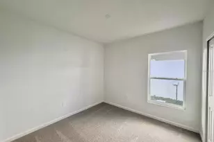 4664 Golden Knight Blvd, Kissimmee, FL 34746 - Photo 16