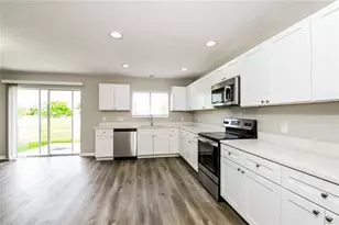 11167 Golden Silence Dr, Riverview, FL 33579 - Photo 6