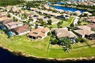 3767 Paradiso Cir, Kissimmee, FL 34746 - Photo 8