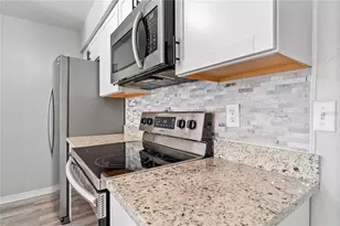 2745 N Poinciana Blvd, Kissimmee, FL 34746 - Photo 8