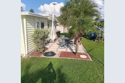 810 49th Avenue W, Bradenton, FL 34207 - Photo 6