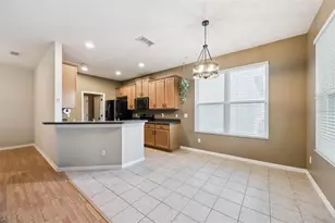 8356 Baywood Vista Dr, Orlando, FL 32810 - Photo 8