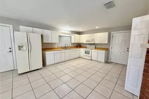 2201 Granada Blvd, Kissimmee, FL 34746 - Photo 4