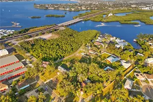 619 29th St E, Bradenton, FL 34208 - Photo 42