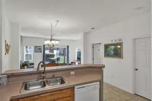 1086 Park Ridge Cir, Kissimmee, FL 34746 - Photo 8