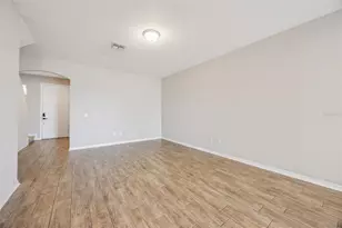 2692 White Isle Ln, Orlando, FL 32825 - Photo 4