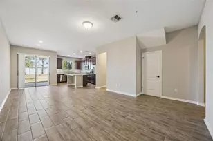 2692 White Isle Ln, Orlando, FL 32825 - Photo 8