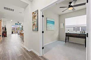 13615 Splashing Isla Dr, Winter Garden, FL 34787 - Photo 6